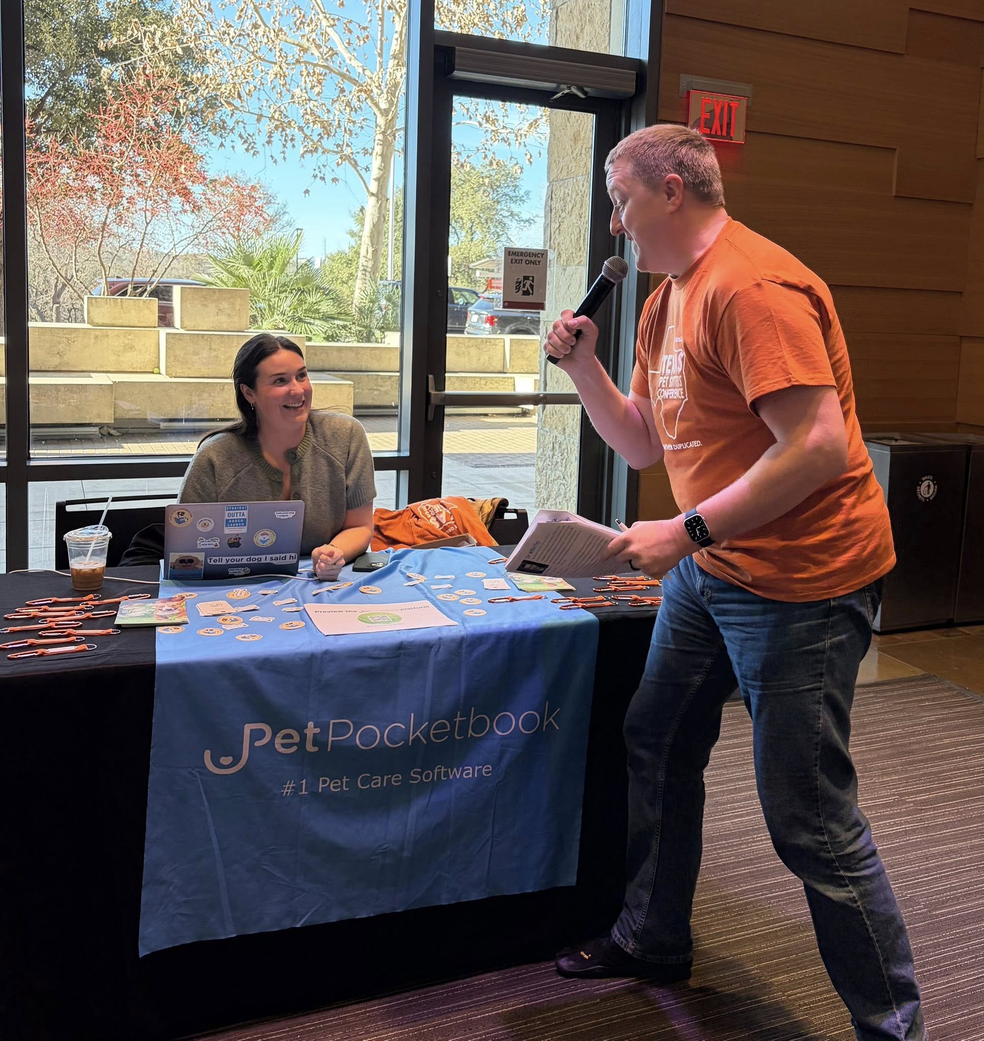Pet Pocketbook vendor booth